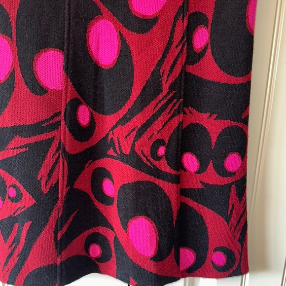 Diane Von Furstenberg Black and Pink Casual Dress - Picture 5 of 12